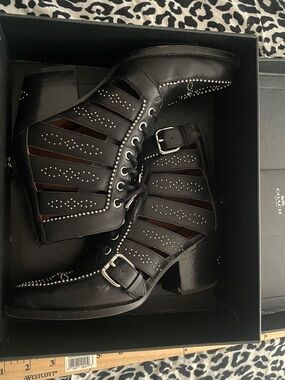 Coach Paisley Size 7 Leather Bootie Size 7 Black